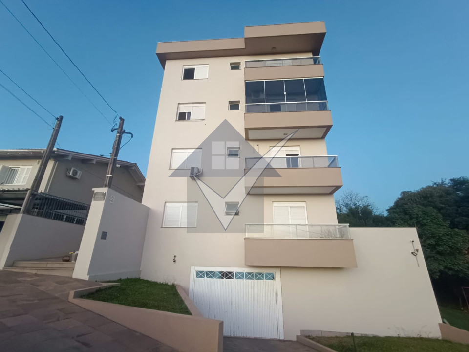 Apartamento - Bairro São Peregrino 